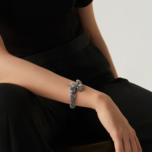 009964m01000 B 02.jpg