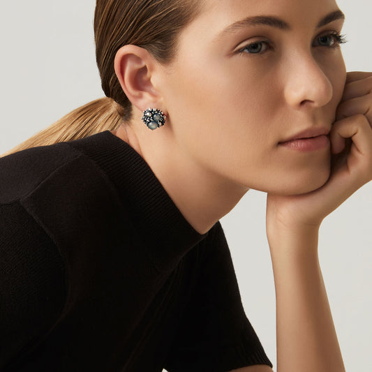 009966m01000 B 02.jpg