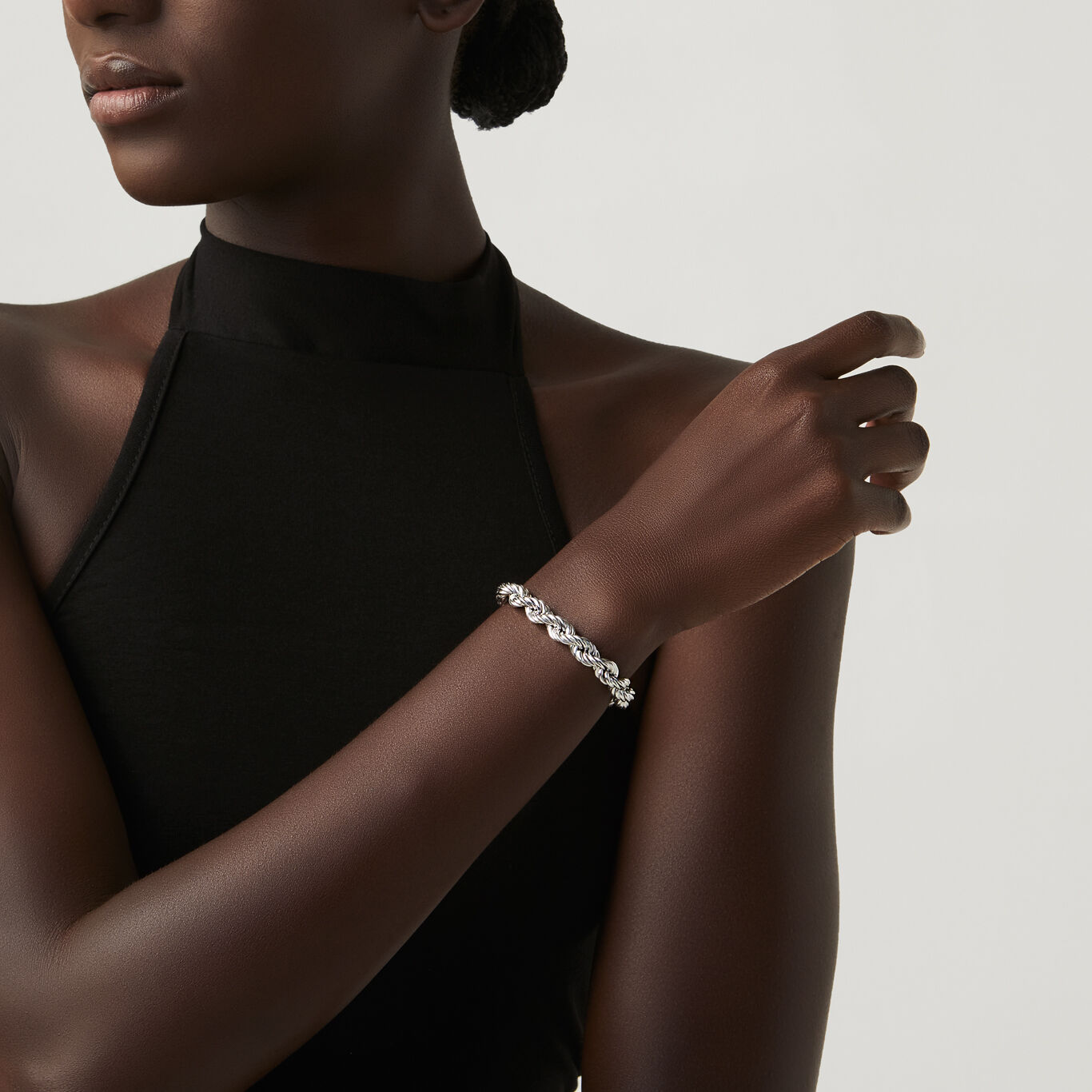 010134m01000 B 02.jpg