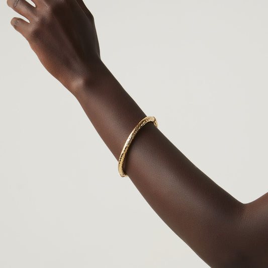 010240m02000 B 02.jpg