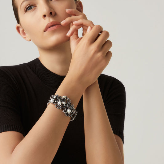 010564m01000 B 02.jpg