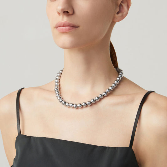 010575m01000 B 02.jpg