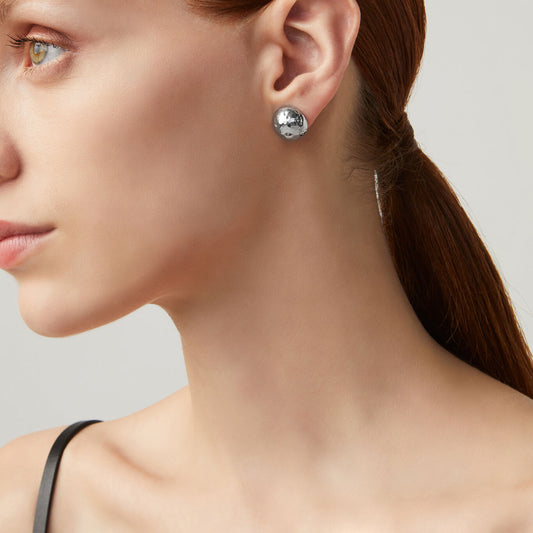 010584m01000 B 02.jpg