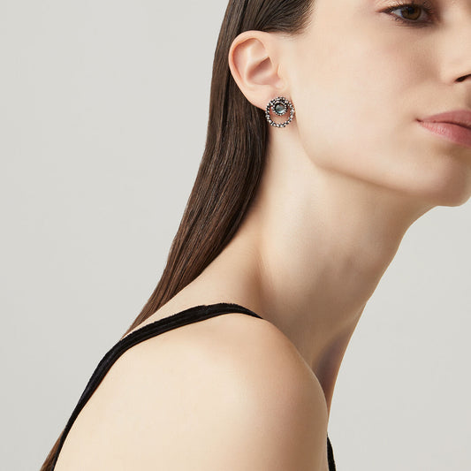 010688m01000 B 02.jpg