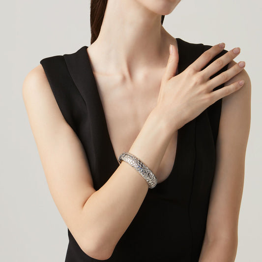 010800m01000 B 02.jpg