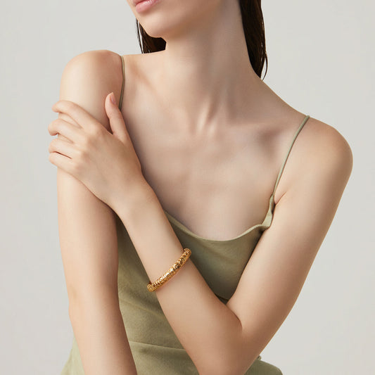 011151m02000 B 02.jpg