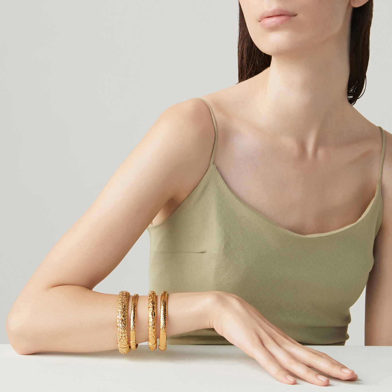 011151m02000 B 05.jpg