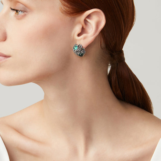 011208m01000 B 02.jpg