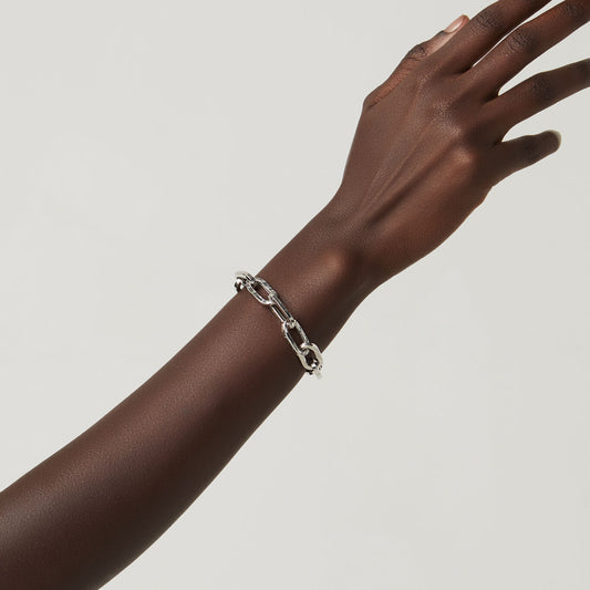 011272m01000 B 02.jpg