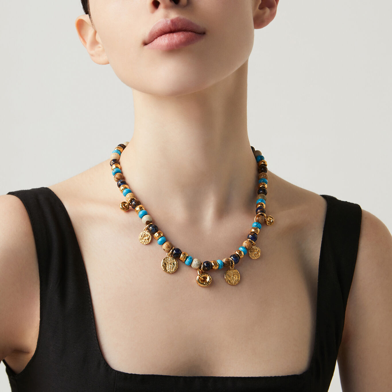 011371m02000 B 02.jpg