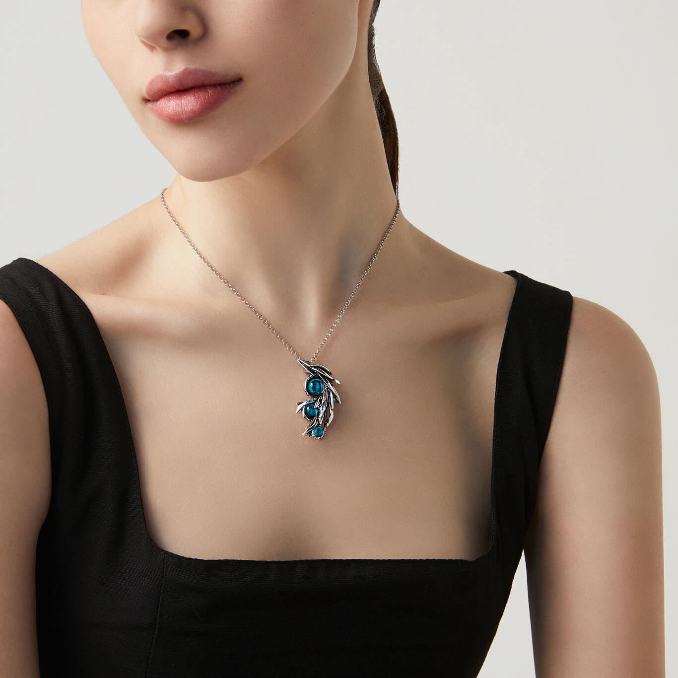 011478m01000 B 02.jpg