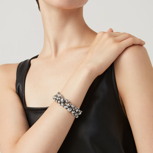 011576m01000 B 02.jpg