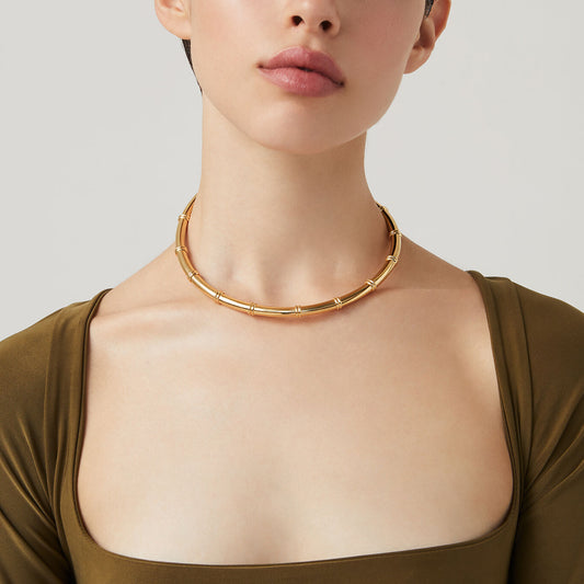 011581m02000 B 02.jpg