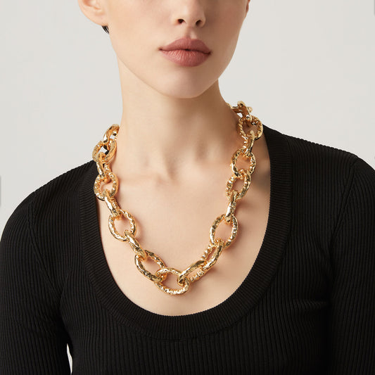 011670m02000 B 02.jpg