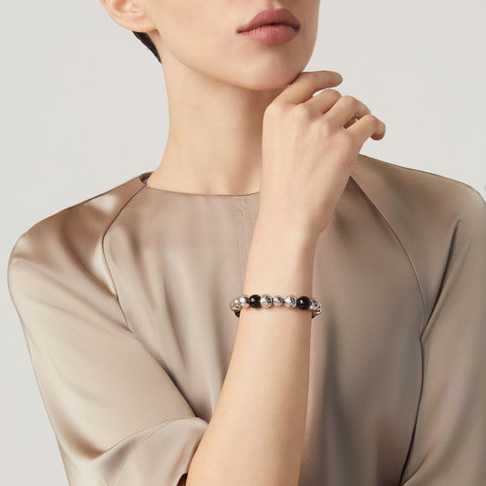 011690m01000 B 02.jpg