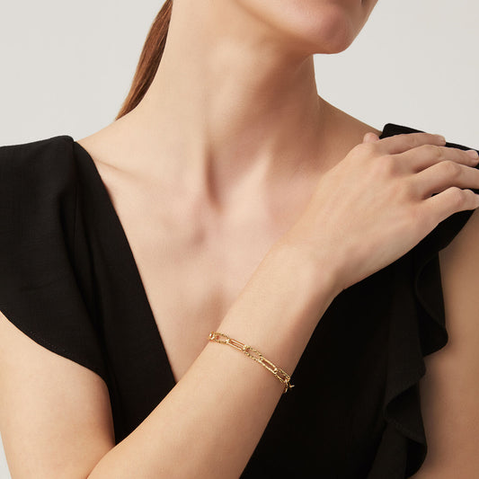 011749m02000 B 02.jpg