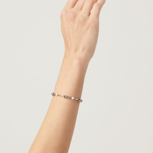 011754m01000 B 02.jpg