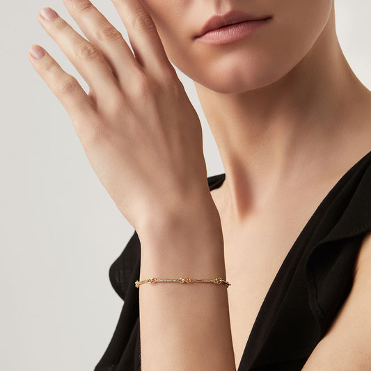 011757m02000 B 02.jpg