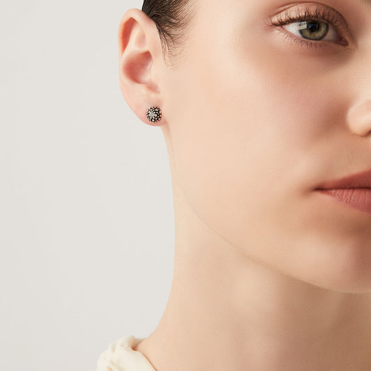 011823m01000 B 02.jpg