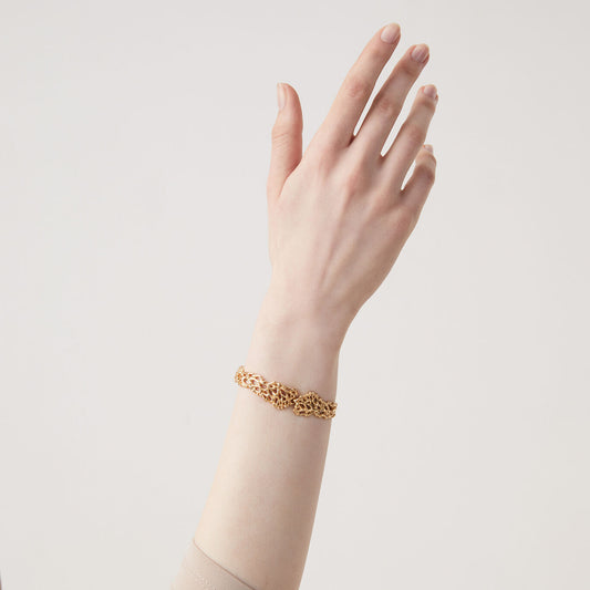 011916m02000 B 02.jpg