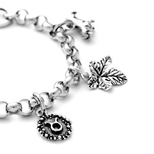 110525m01000 B 03.jpg