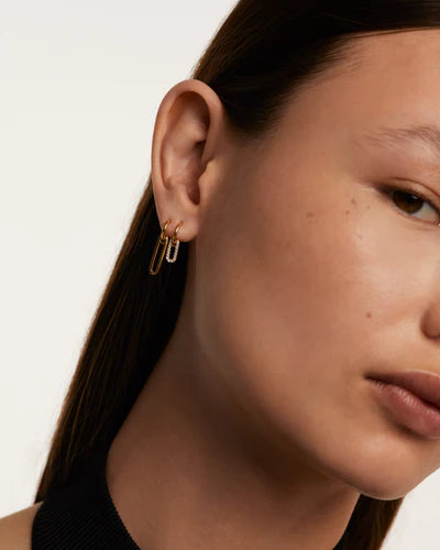 2 Ar01 828 U Beauty1 400x