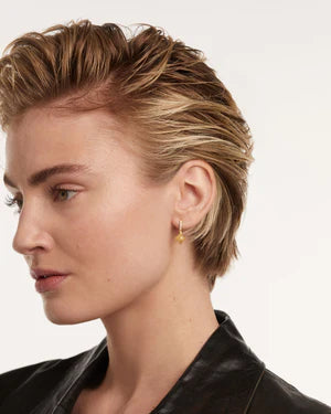 2 Pg01 684 U Beauty2 300x