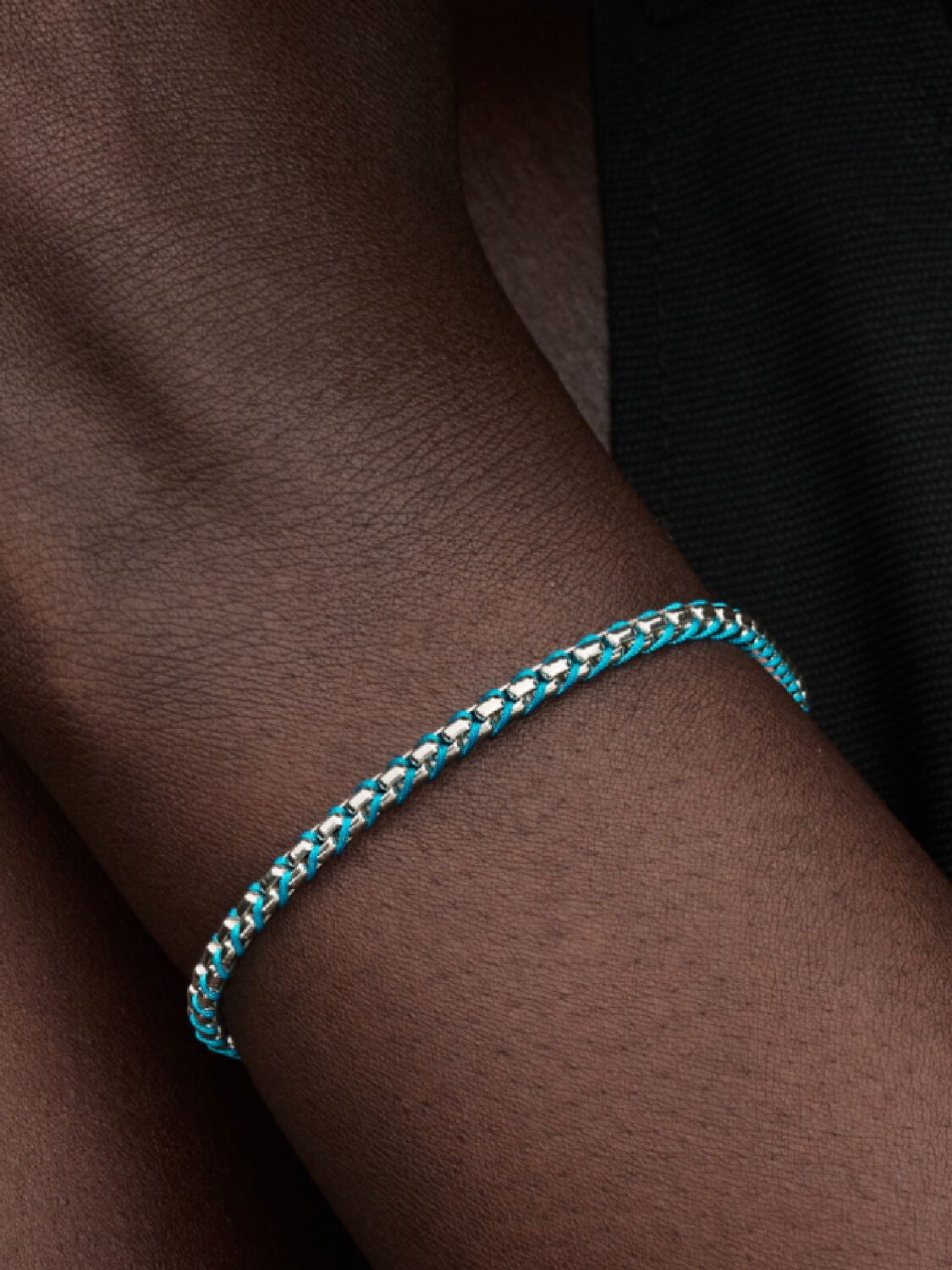 2025q2d Collection Moments Go Ac Tp Pdp Model Single 12 1x1 Rgb Bracelet