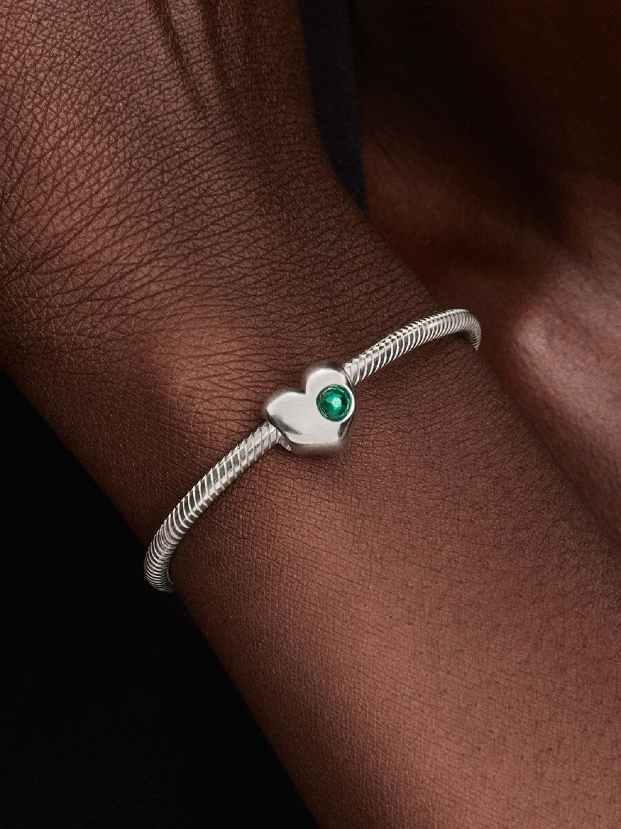 Charm Pandora Cuore con Pietra Verde Maggio da incidere 794161C05