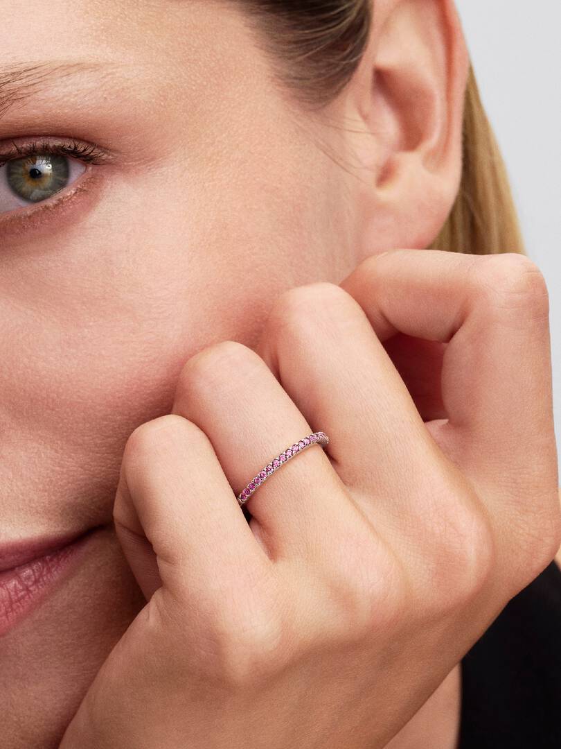 Anello Pandora Pavè Fascia Sottile Rosa 192999C02