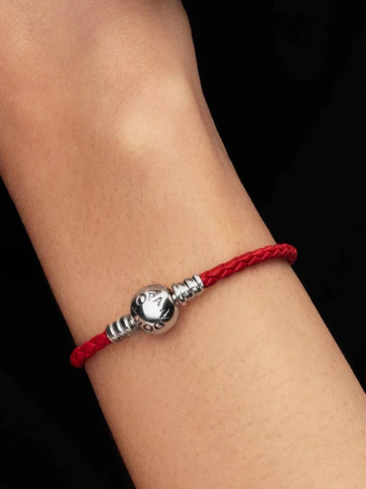 Bracciale Pandora Moments in Pelle Rosso 594558C01
