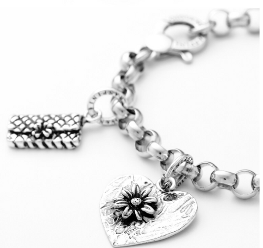 {24a8678c Ab29 4d5b Ac3a 375202872ee8}