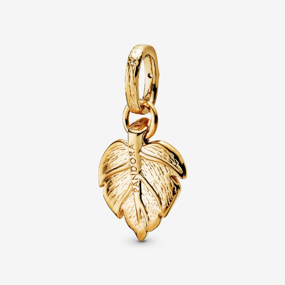 Pandora Shining Leaf Pendant 368737C01