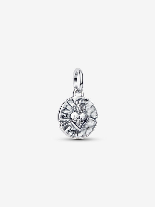 Charm Padora Medallion Cuore Sacro "Amor Vincit Omnia" 793975C01