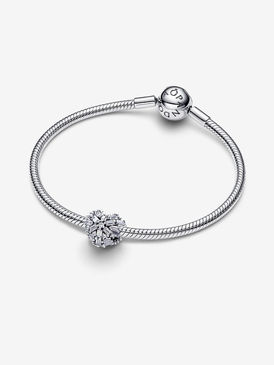 Charm Pandora Cuore Raggi Luminosi Argento Sterling 925 794240C01