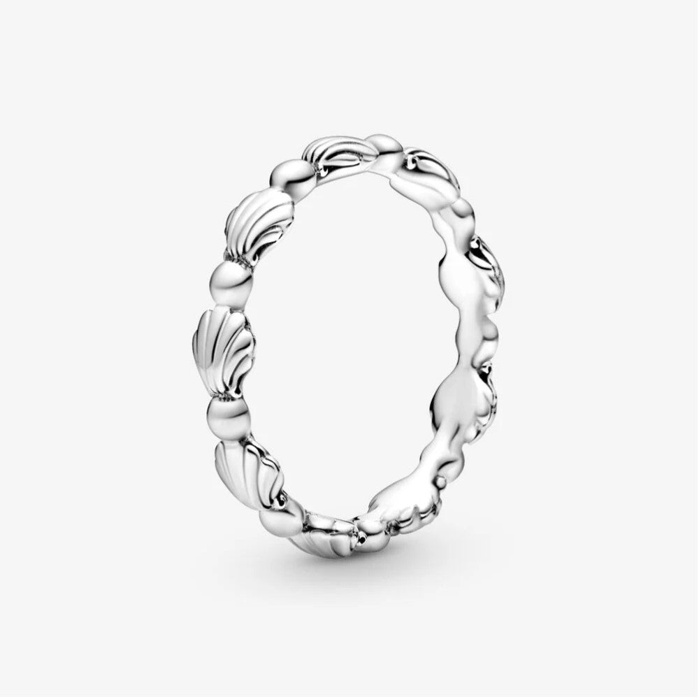Anello Pandora a Fascia Conchiglie con Sfere 198943C00