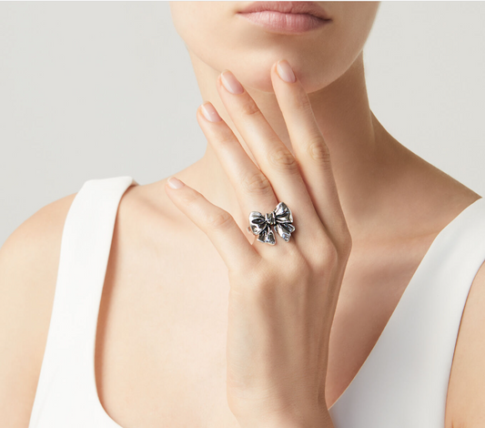 {e87b7573 A300 4522 Bbc1 C8ab734d94dd}