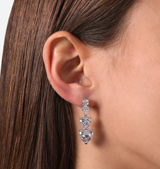 J19auv27 Earrings 3whiteheart.2 900x