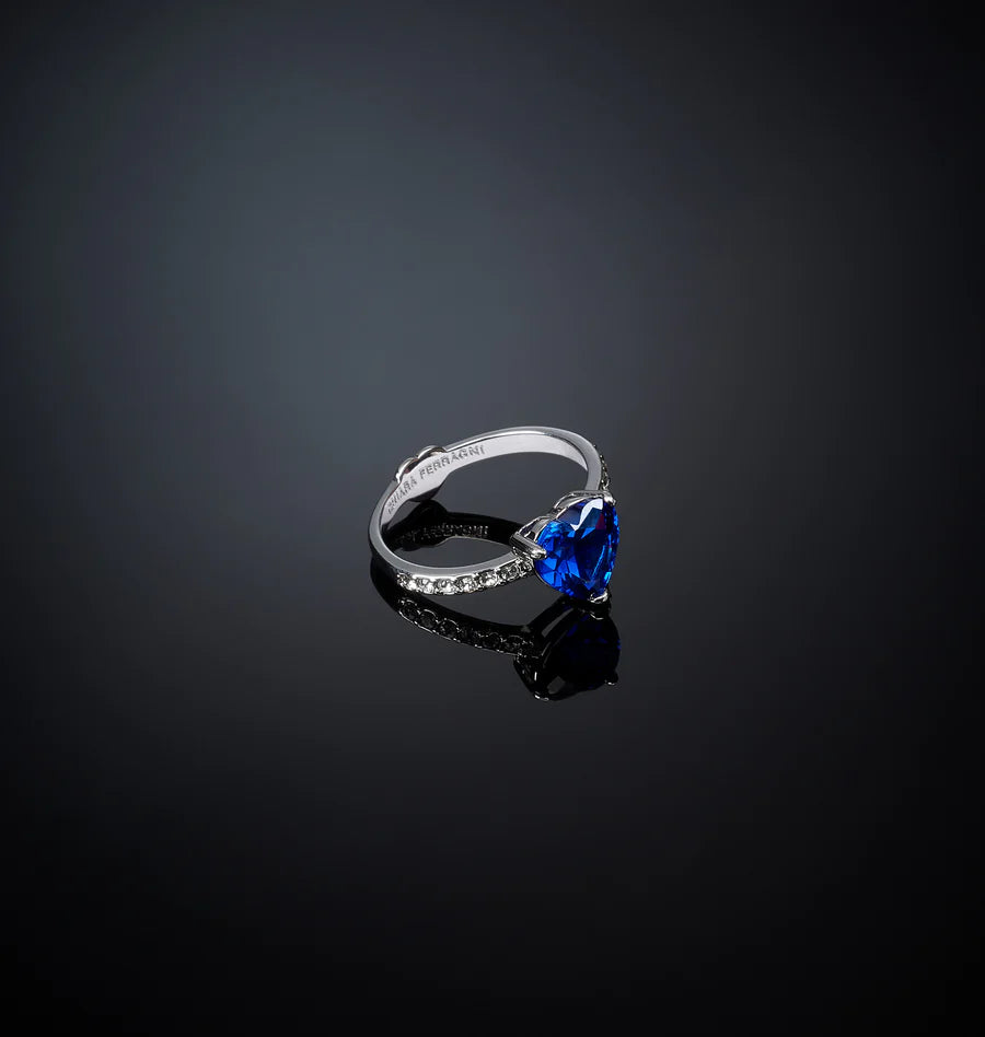 J19auv34 Ring Heart Blue.4 900x