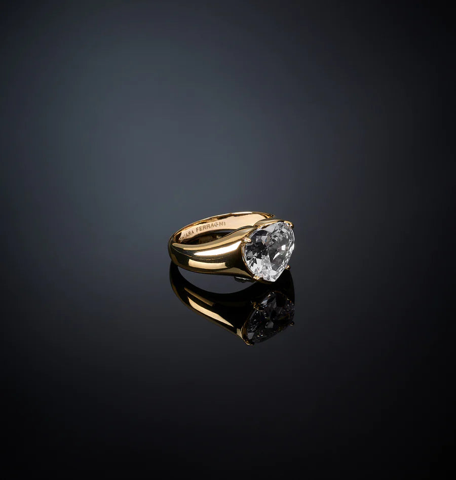 J19auv36 Ring Chevalierwhiteheart.4 900x