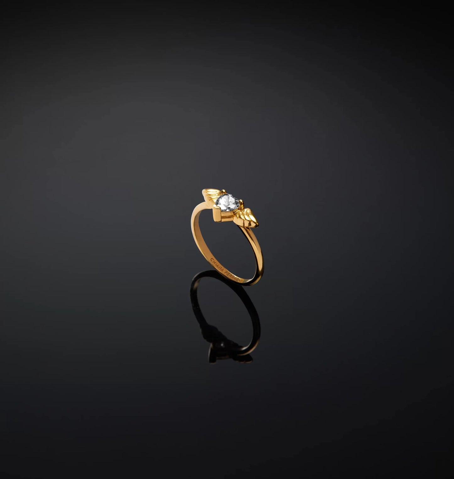 J19avh08 Cupido Anello Gold.1 3000x