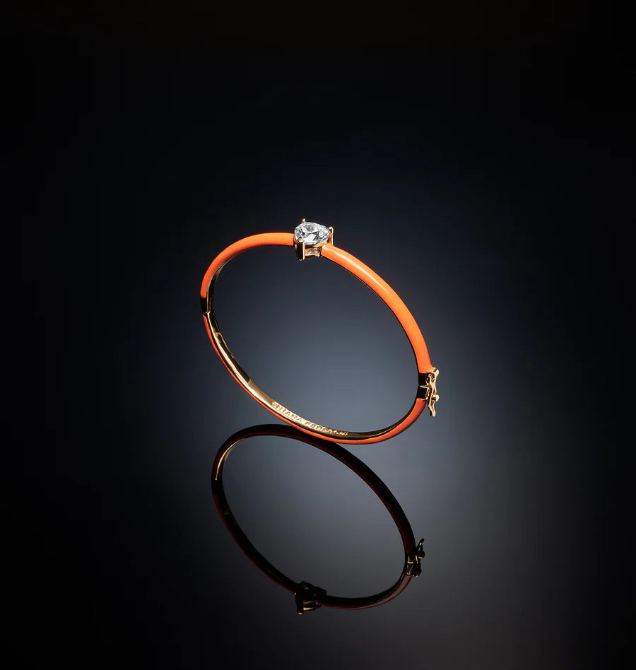 J19avi30 Bangle Love Orange.1 1247622a Ef3c 4f6d 97d2 2657691bb008 900x