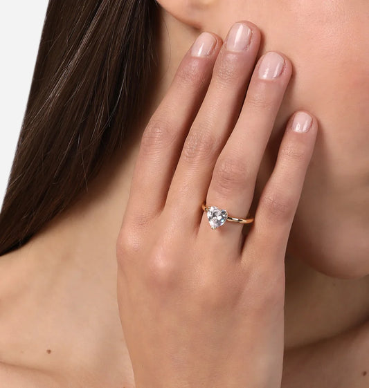 J19avi38 Ring Love Gold.2 Ff458f80 2ac3 4c6d 95ec 1f1fe05528d2 900x