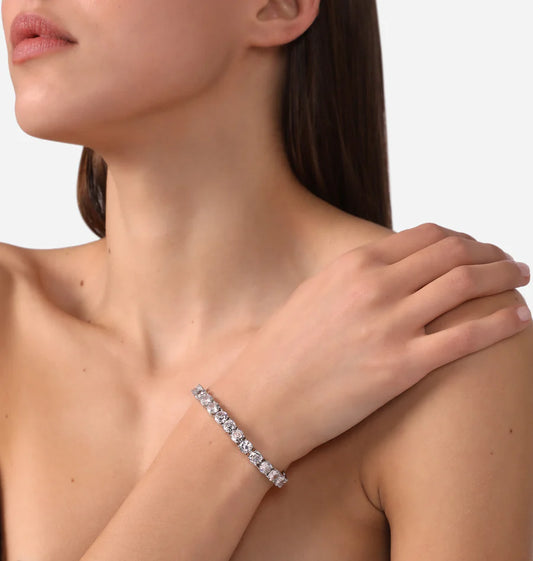 J19avj02 Tennis White.2 12ce522b 9b3a 4e7f 81a0 46fd63df98e9 900x