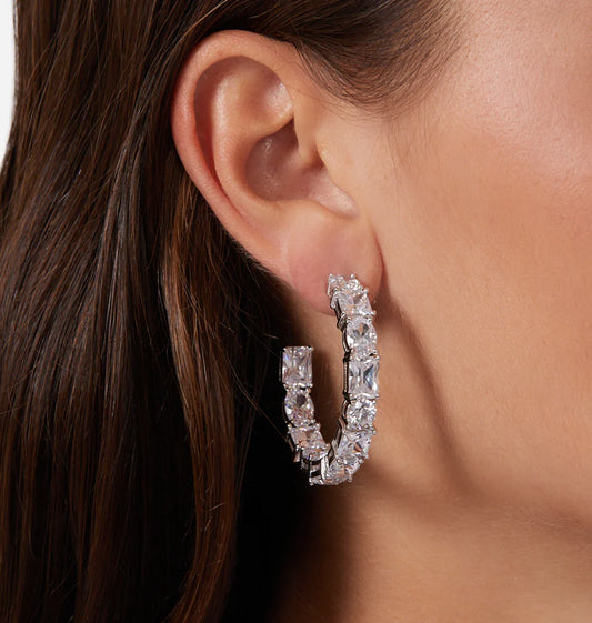 J19avu02 Princess Earrings Silver.2 900x