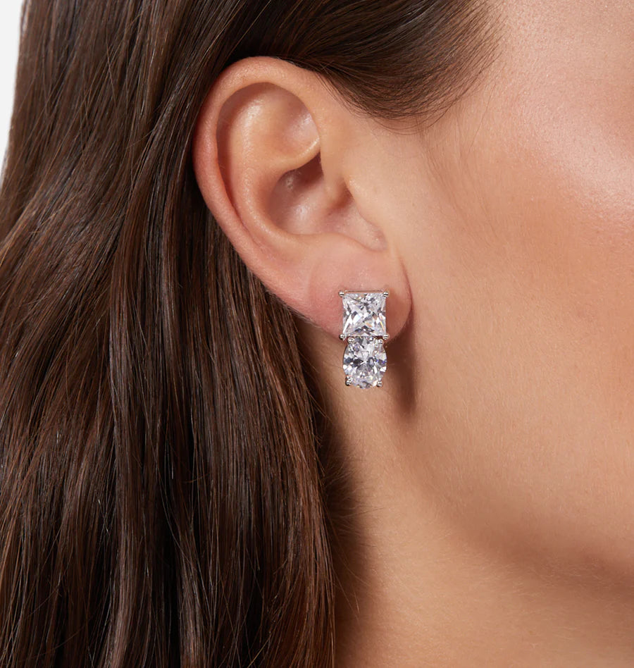 J19avu04 Princess Earrings Silver.2 900x