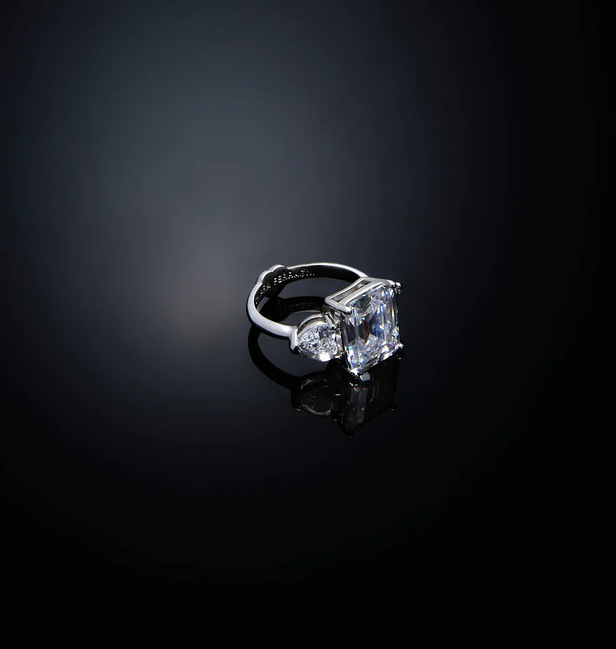 J19avu06 Princess Ring Silver.3 900x