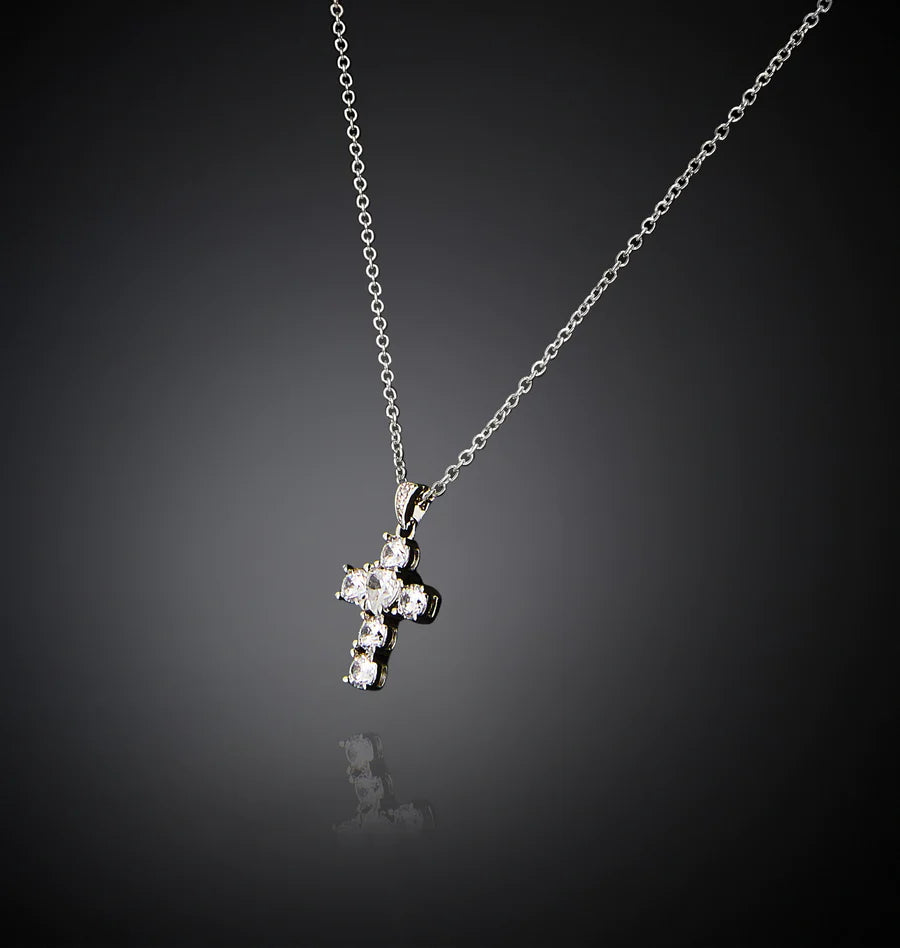 J19awc03 Croci Necklace Silver.3 900x