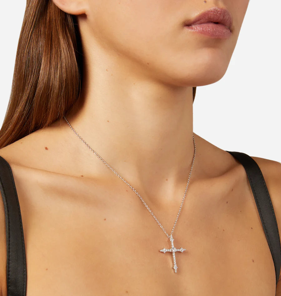 J19awc07 Croci Necklace Silver.2 900x