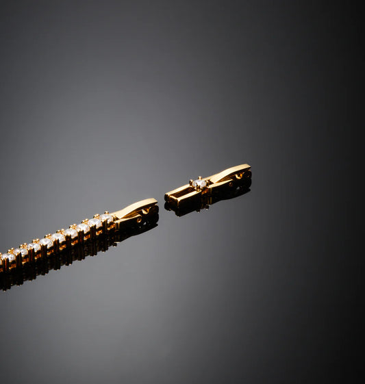 J19awd08 Cuoricinoneon Bracelet Fuchsia.3 900x